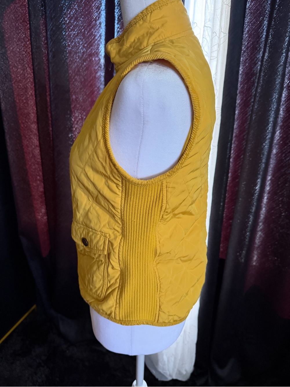Talbots Mustard Yellow Quilted Sleeveless Vest - Picture 2 of 4